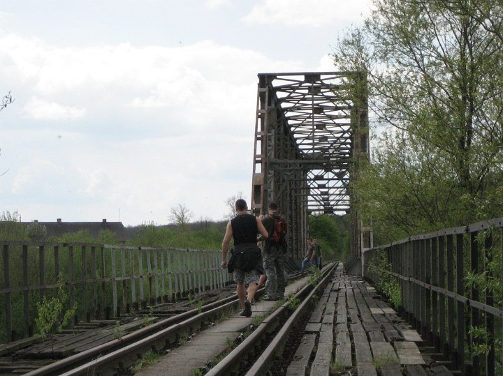 IMG_2588.JPG - Kiedy byłem już po drugiej stronie, znalazło się więcej odważnych