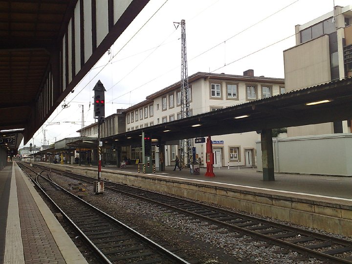 20081003501.jpg - Dworzec główny w Trierze